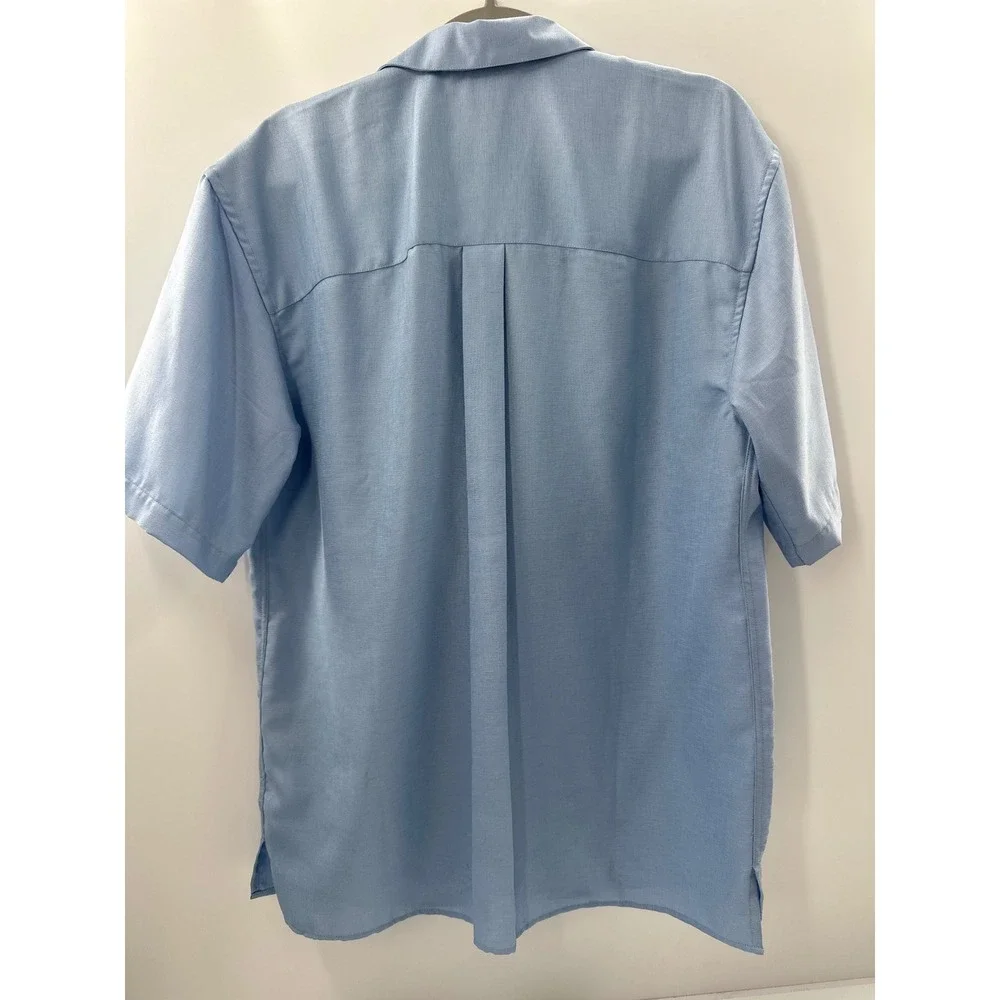 Jos. A. Bank Mens Medium Light Blue Short Sleeve Button Up Camp Shirt Textured